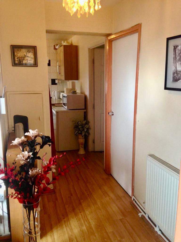 Flat Paul Street in Greater London
