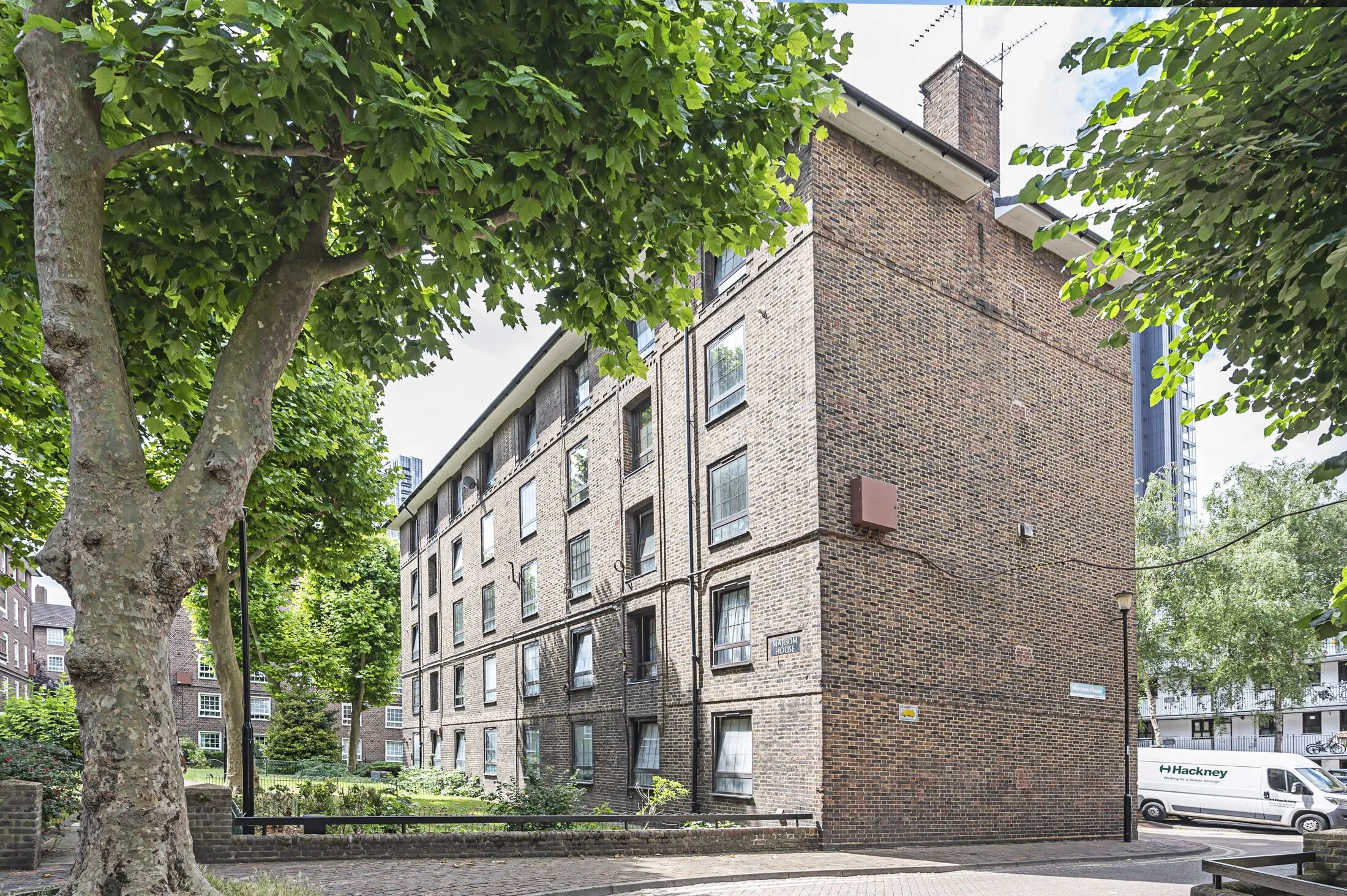 Flat Murray Grove in Greater London