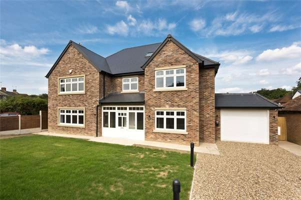 House The Avenue in Brookside