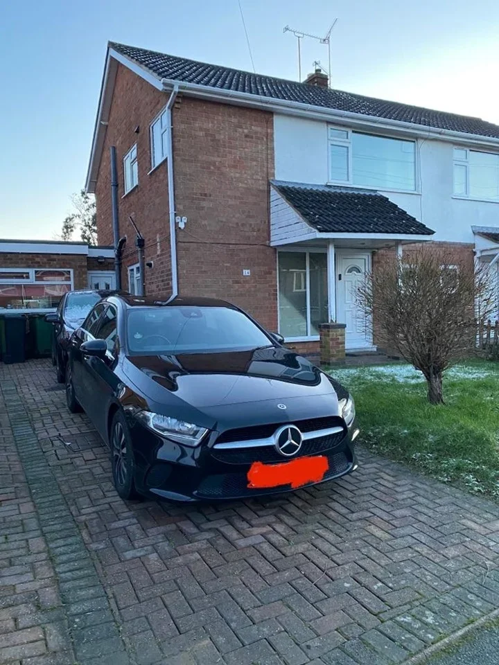 House Leys Drive in Oadby and Wigston