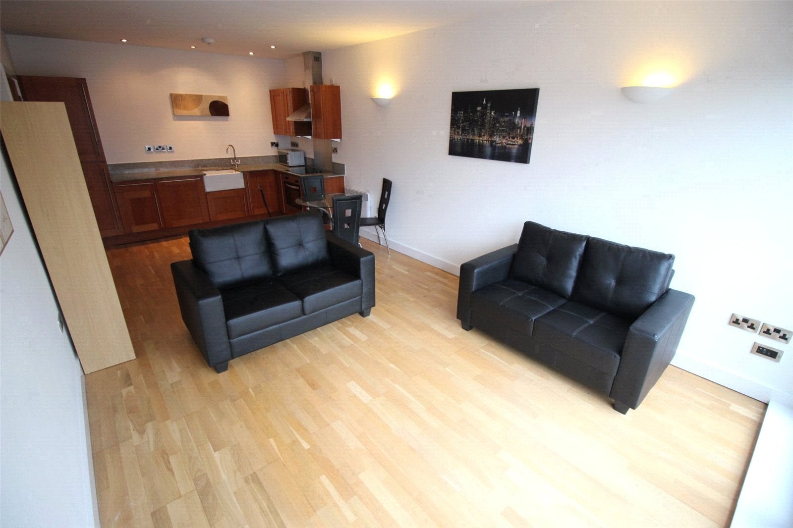Flat Isaac Way in Manchester