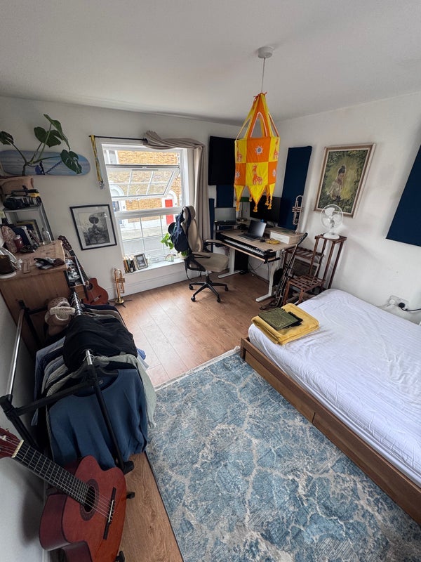 Room Friary Road in Greater London