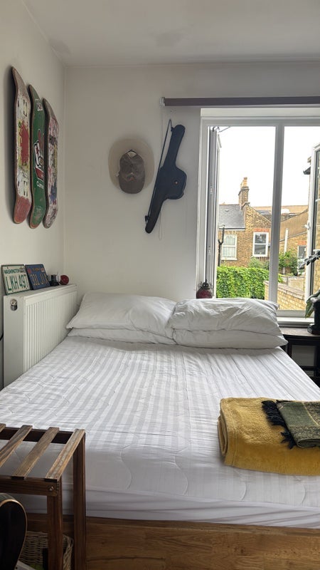 Room Friary Road in Greater London