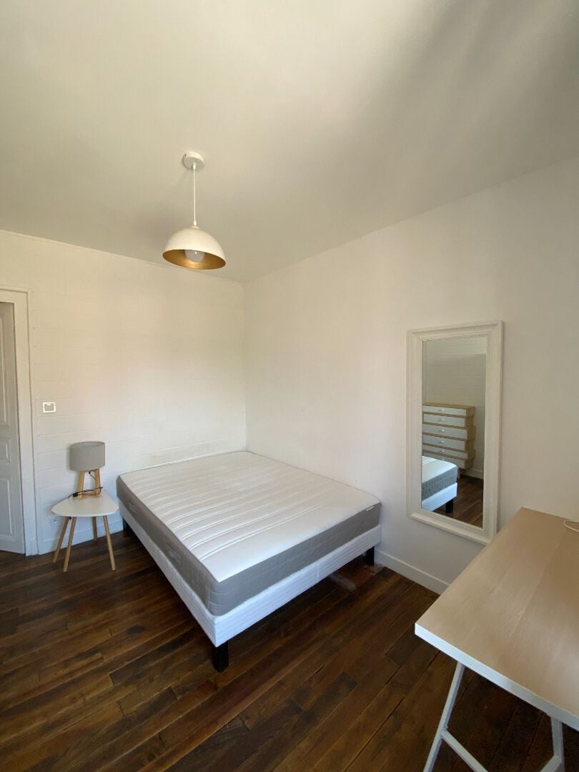 Chambre Rue d'Andorre à Rennes