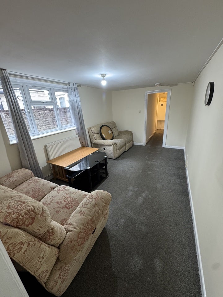 Flat Durnford Road in Southampton