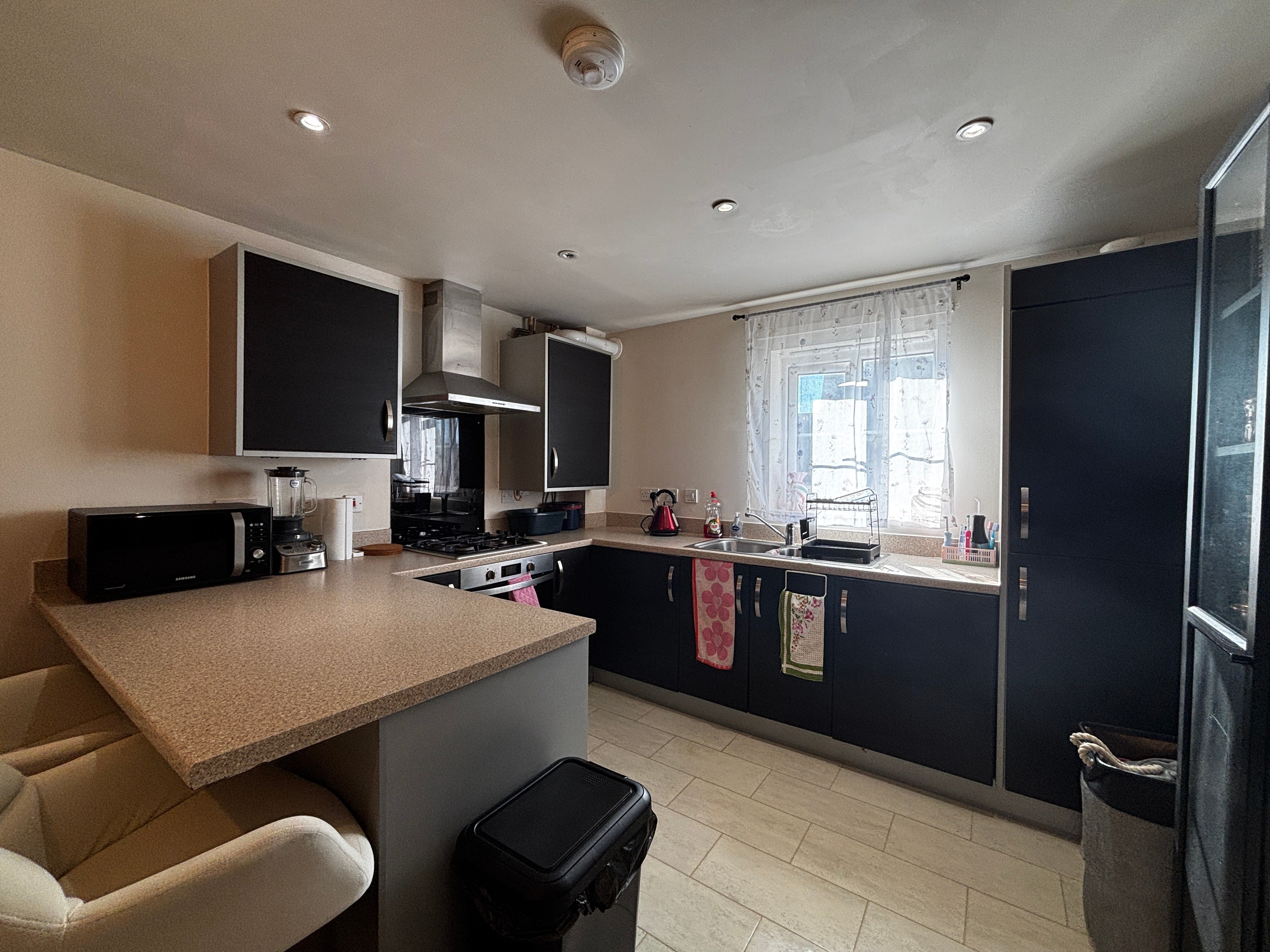 Flat Mallard Close in Bristol