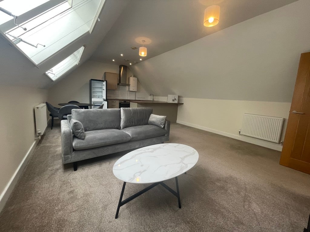 Flat Hudson Close in Cambridge