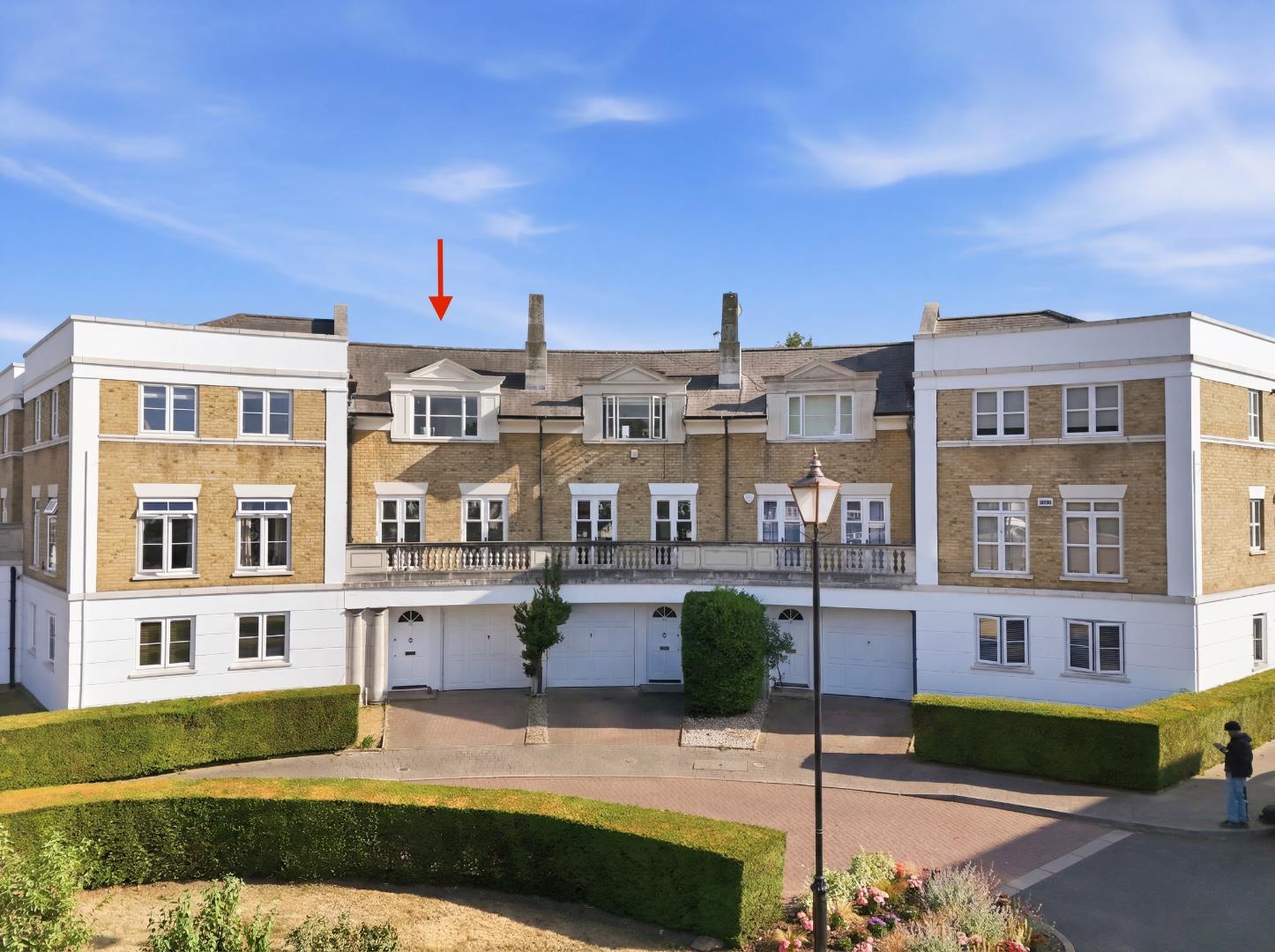 House Fitzroy Crescent in Greater London