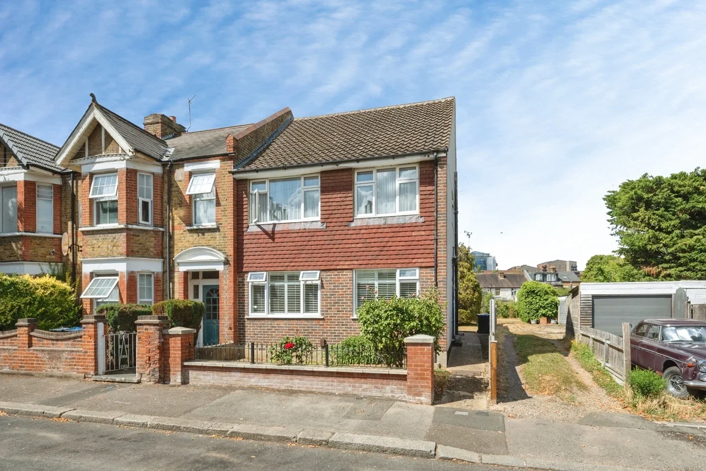 Flat West Barnes Lane in Greater London