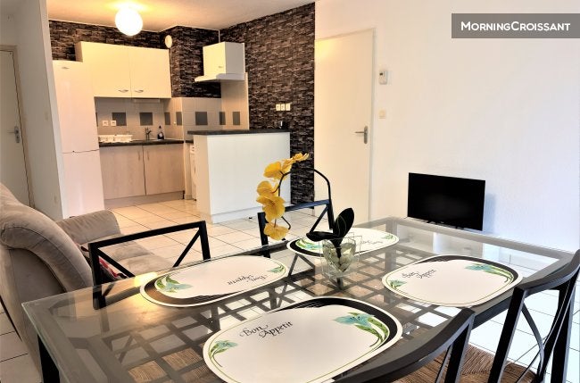Flat Avenue Pierre Buffin in Marmande