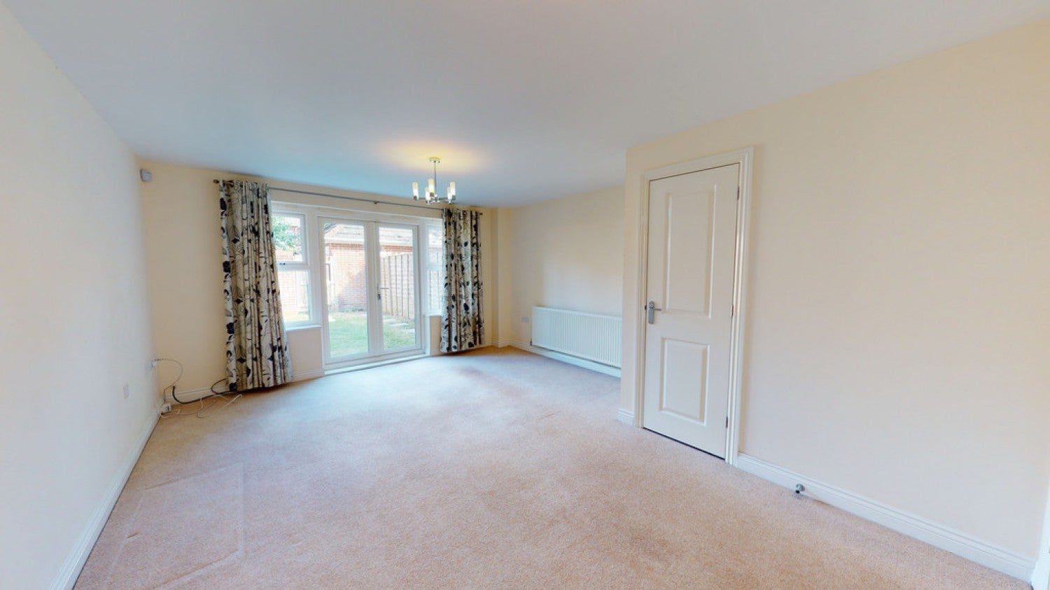House Goldcrest Way in East Hampshire