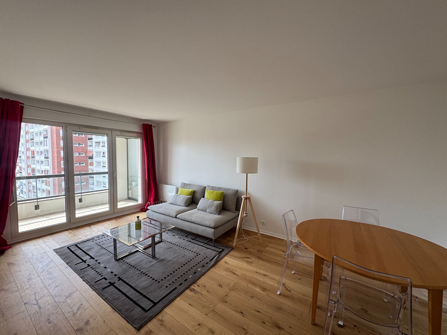 Flat Rue Jean Jaurès in Puteaux