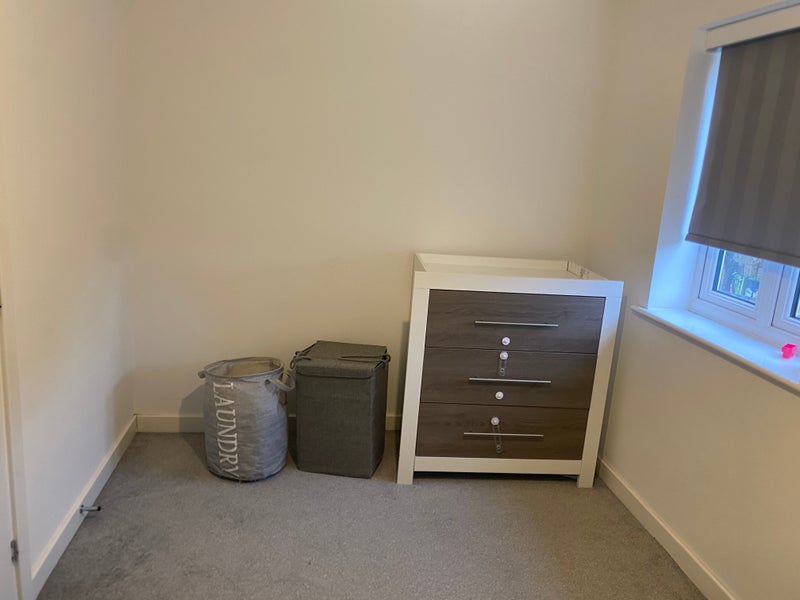 Room Firecrest Close in Coventry