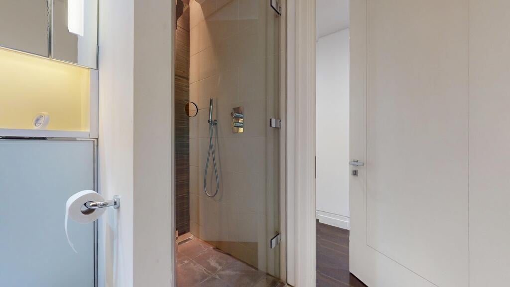 Flat North Audley Street in City of Westminster