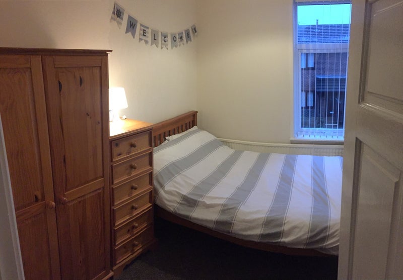 Room Market Street in Farnworth
