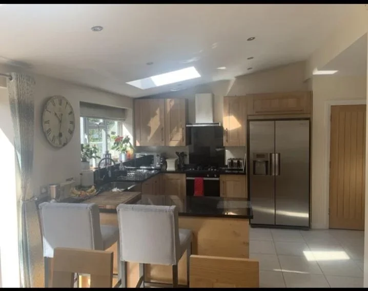 Room Smug Oak Lane in St Albans