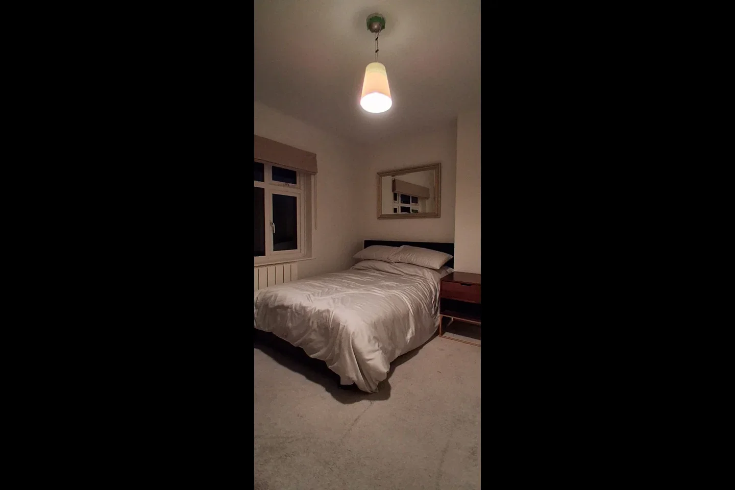 Room Smug Oak Lane in St Albans