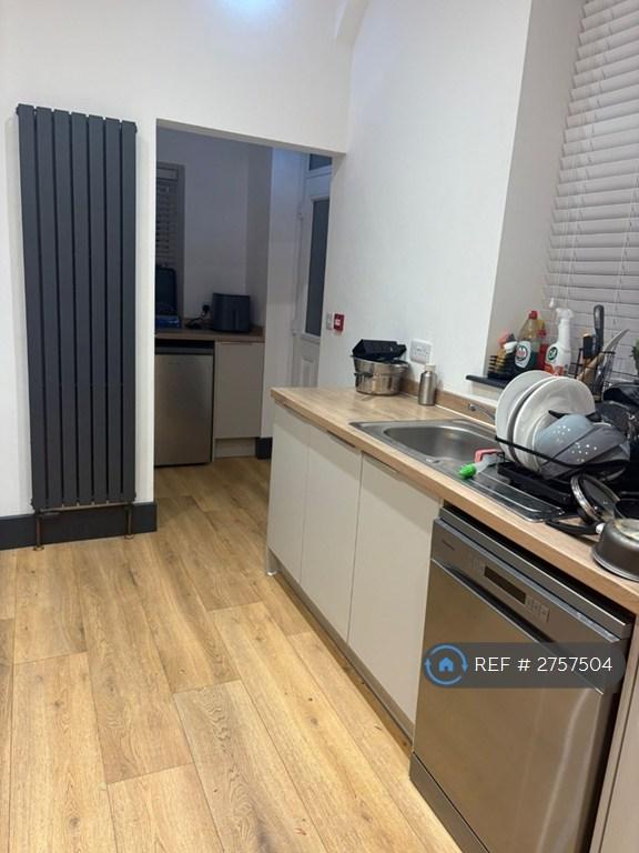 Room Sidney Grove in Newcastle upon Tyne