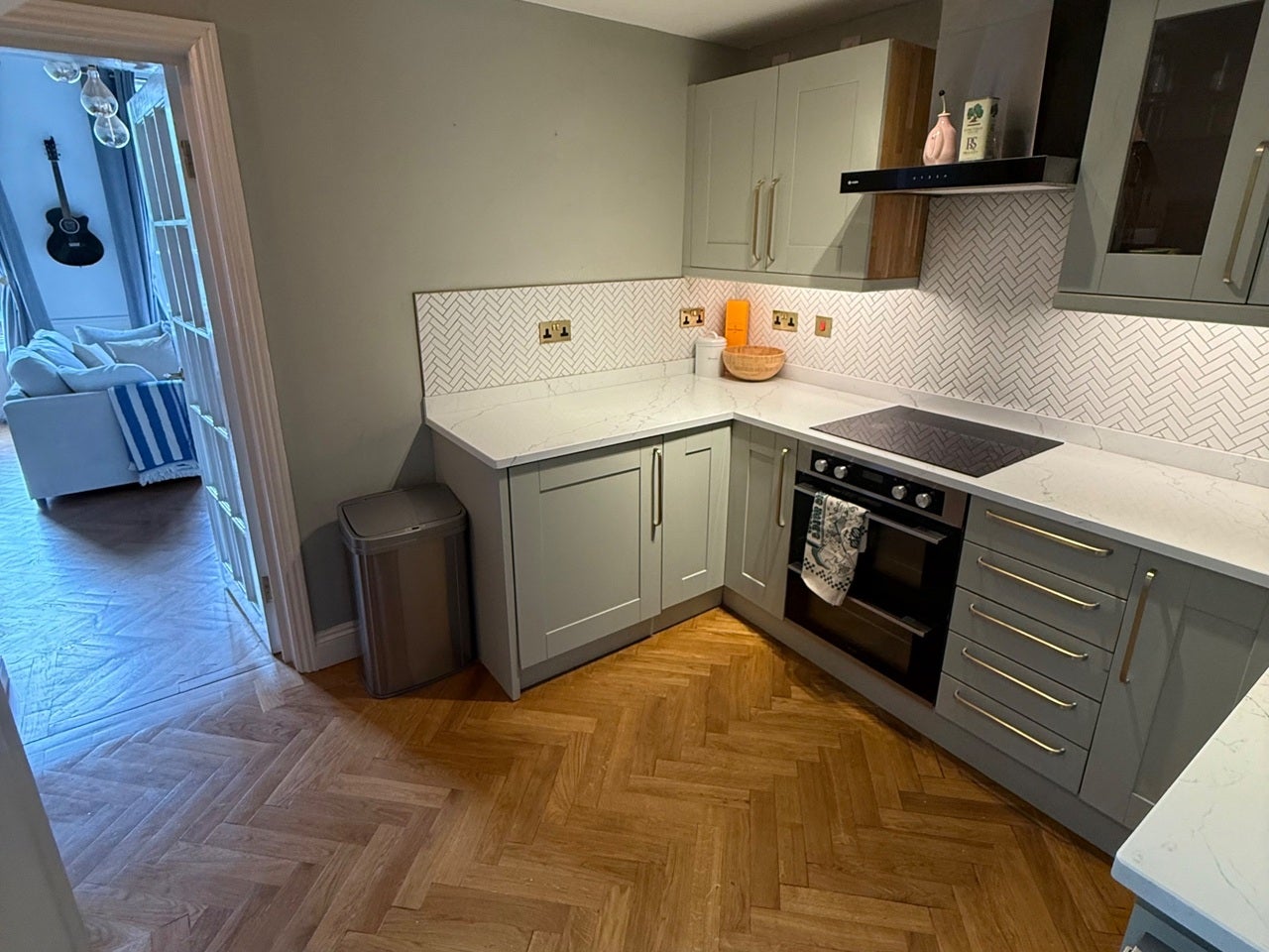 Flat Richmond Terrace in Bristol