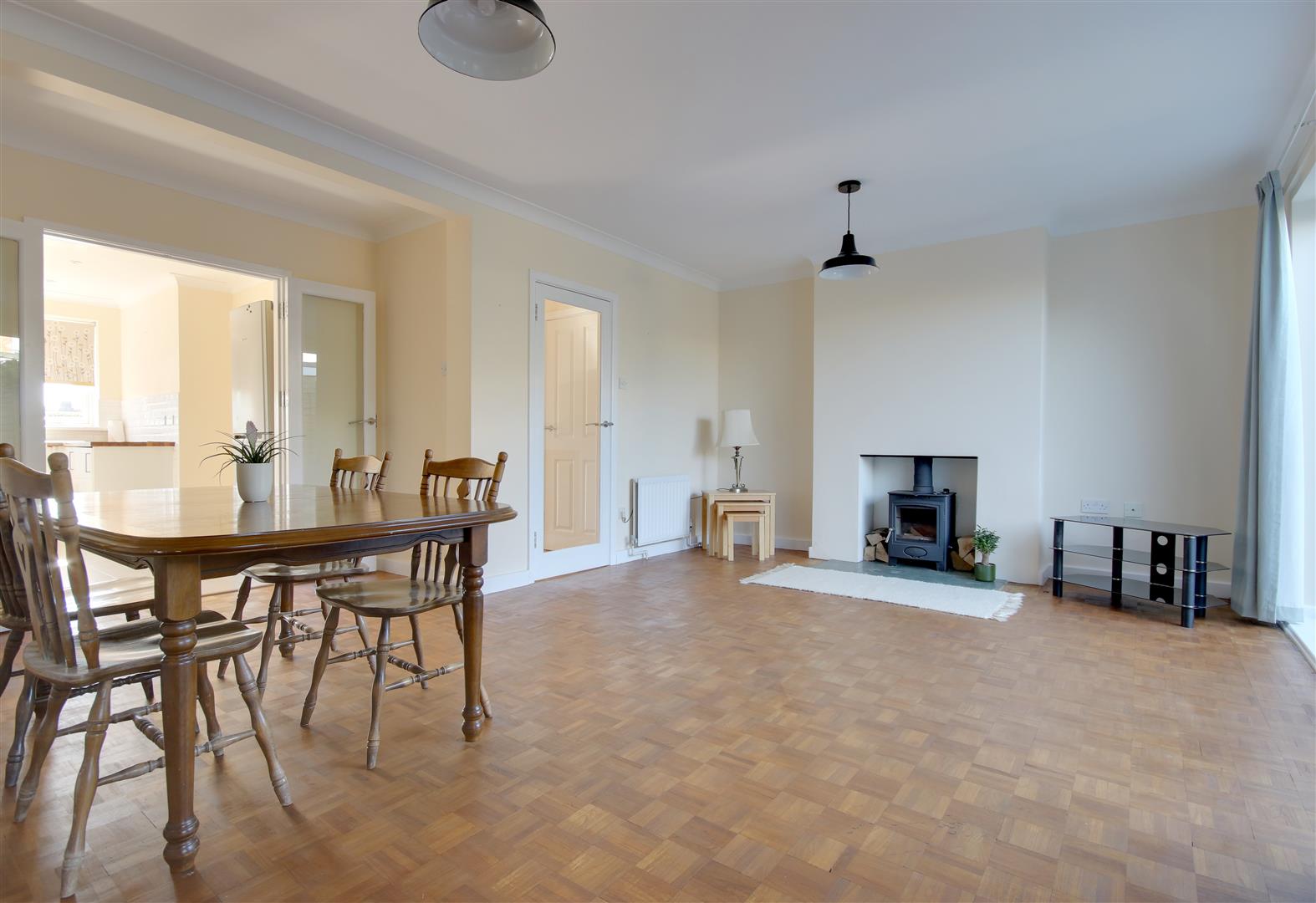 House Maryland Gardens in New Forest
