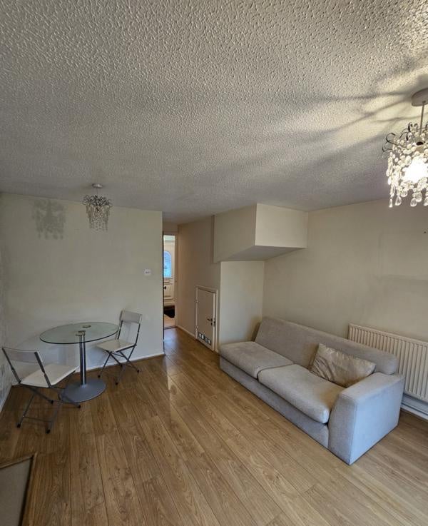 House Pendleside Way in Derby