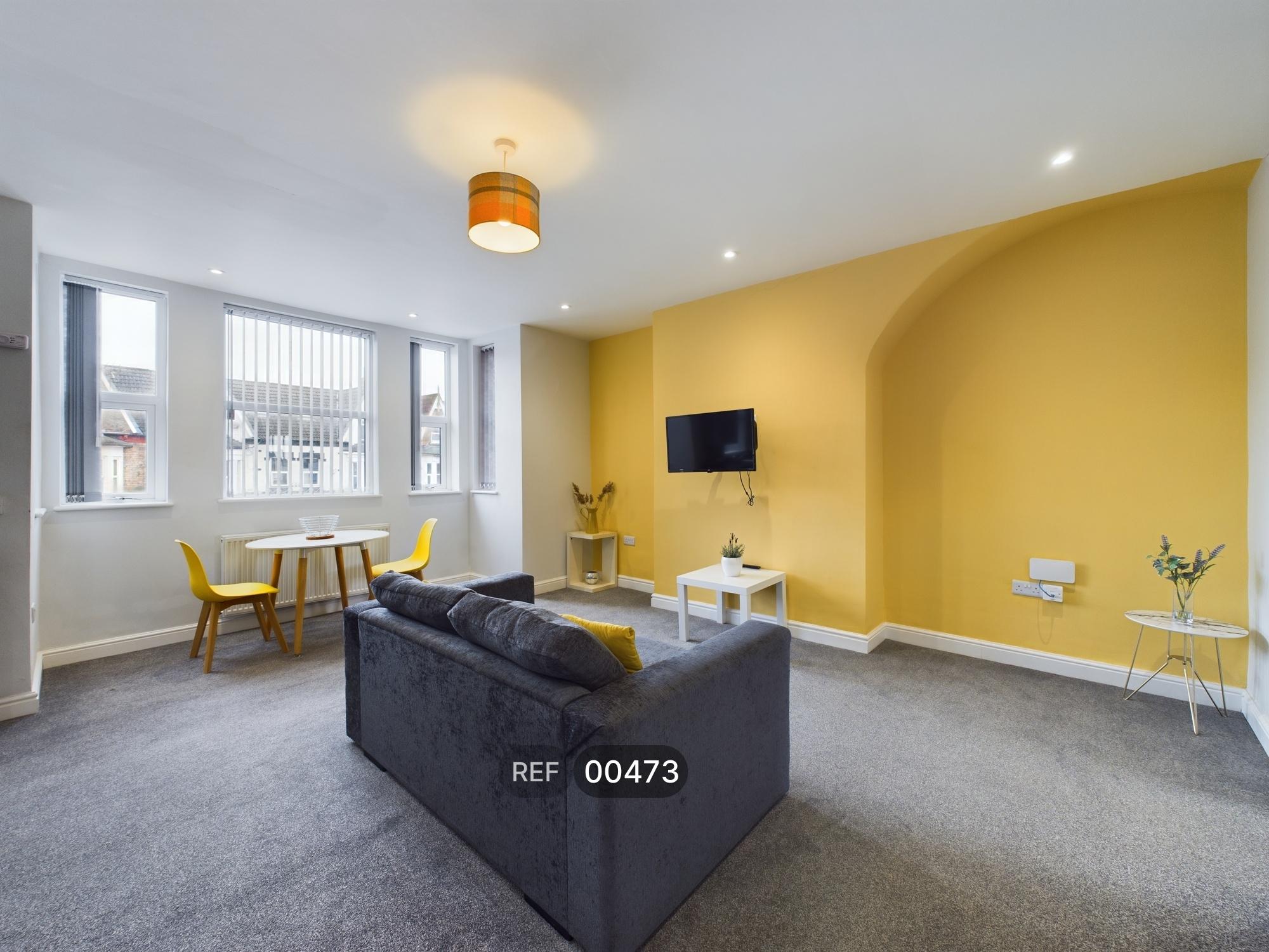 Flat Anlaby Road in Hull