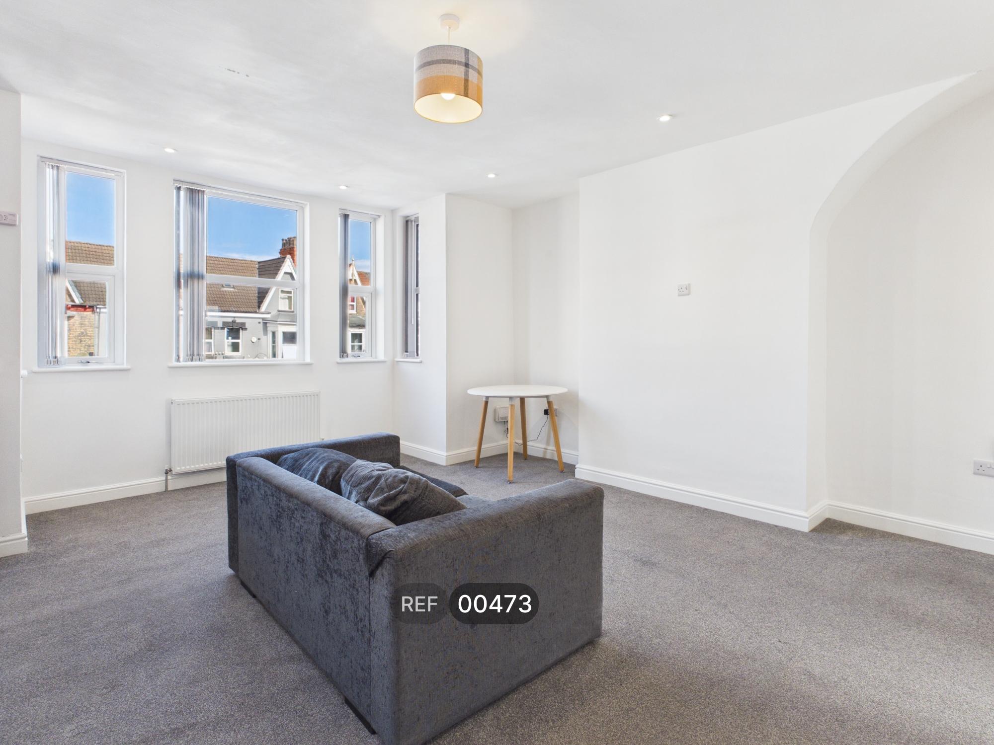 Flat Anlaby Road in Hull