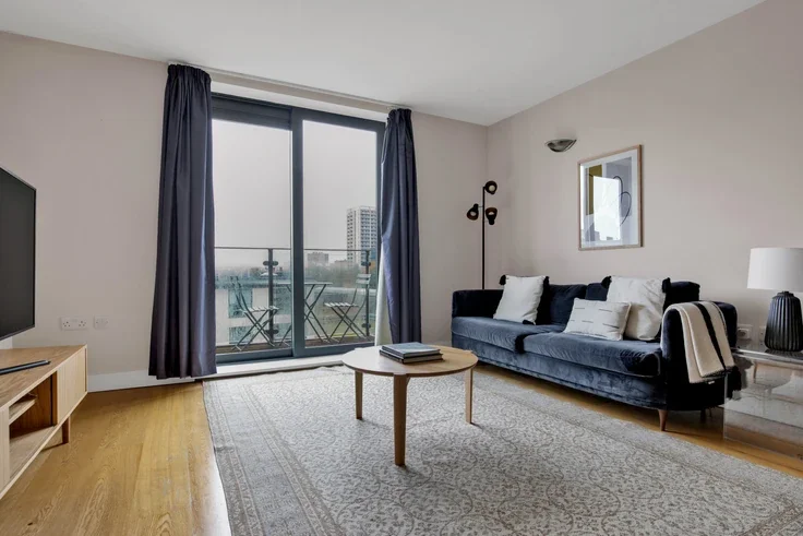 Flat Freeling Street in Greater London