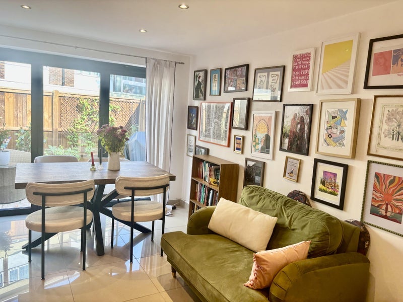 Room Mandela Street in Greater London
