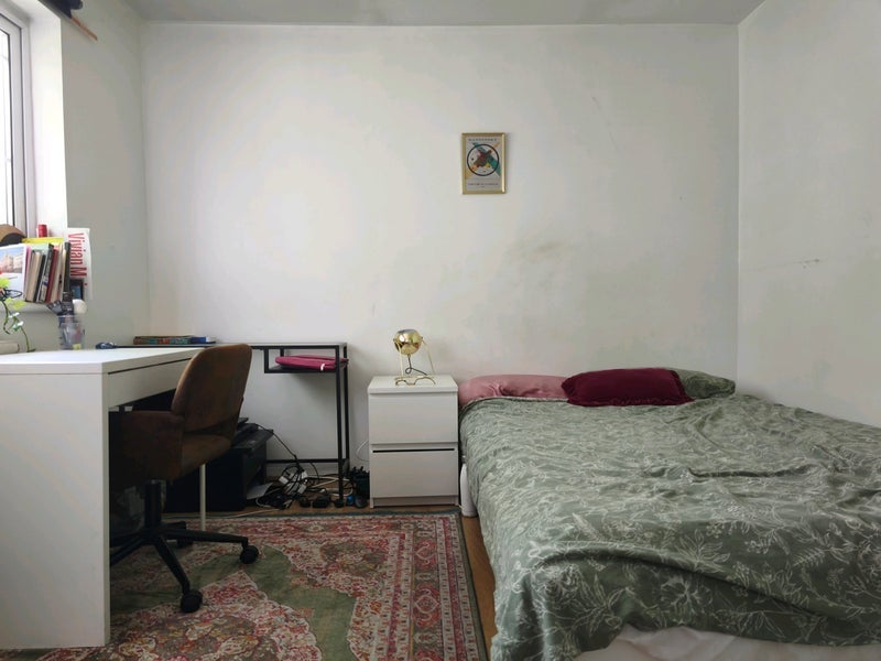Room Regal Close in Greater London
