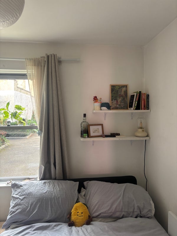 Room Chicksand Street in Greater London
