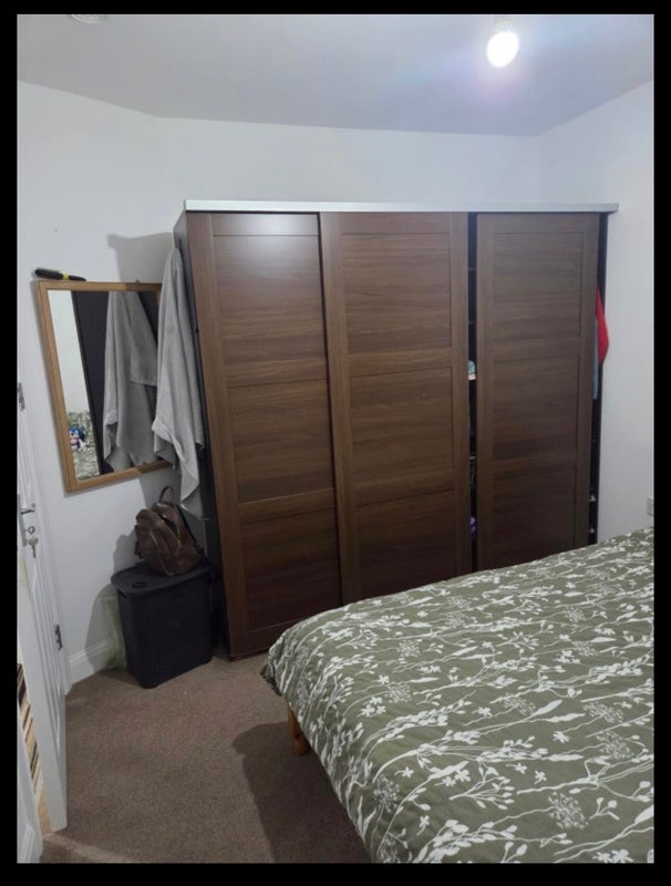 Room Arnold Road in Greater London