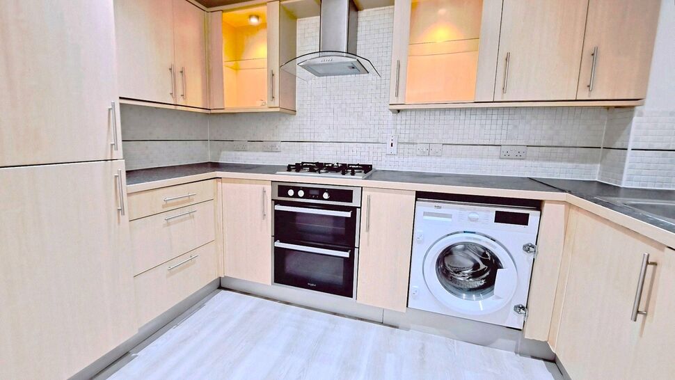 Flat Arbourvale in St Leonards
