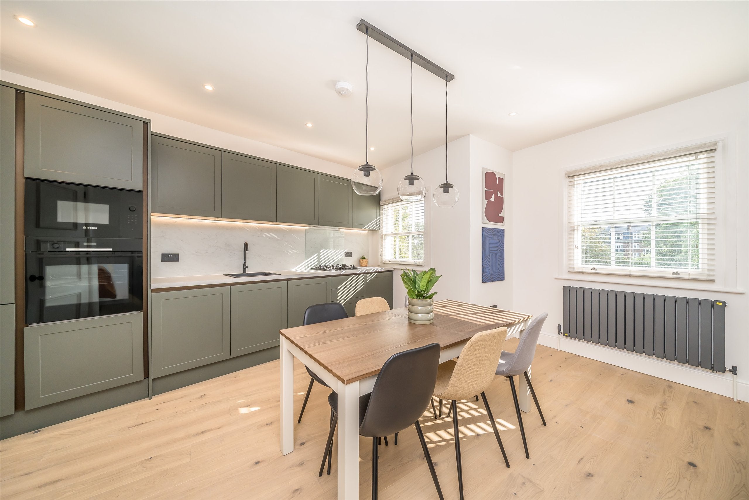 Flat Camberwell Green in Greater London