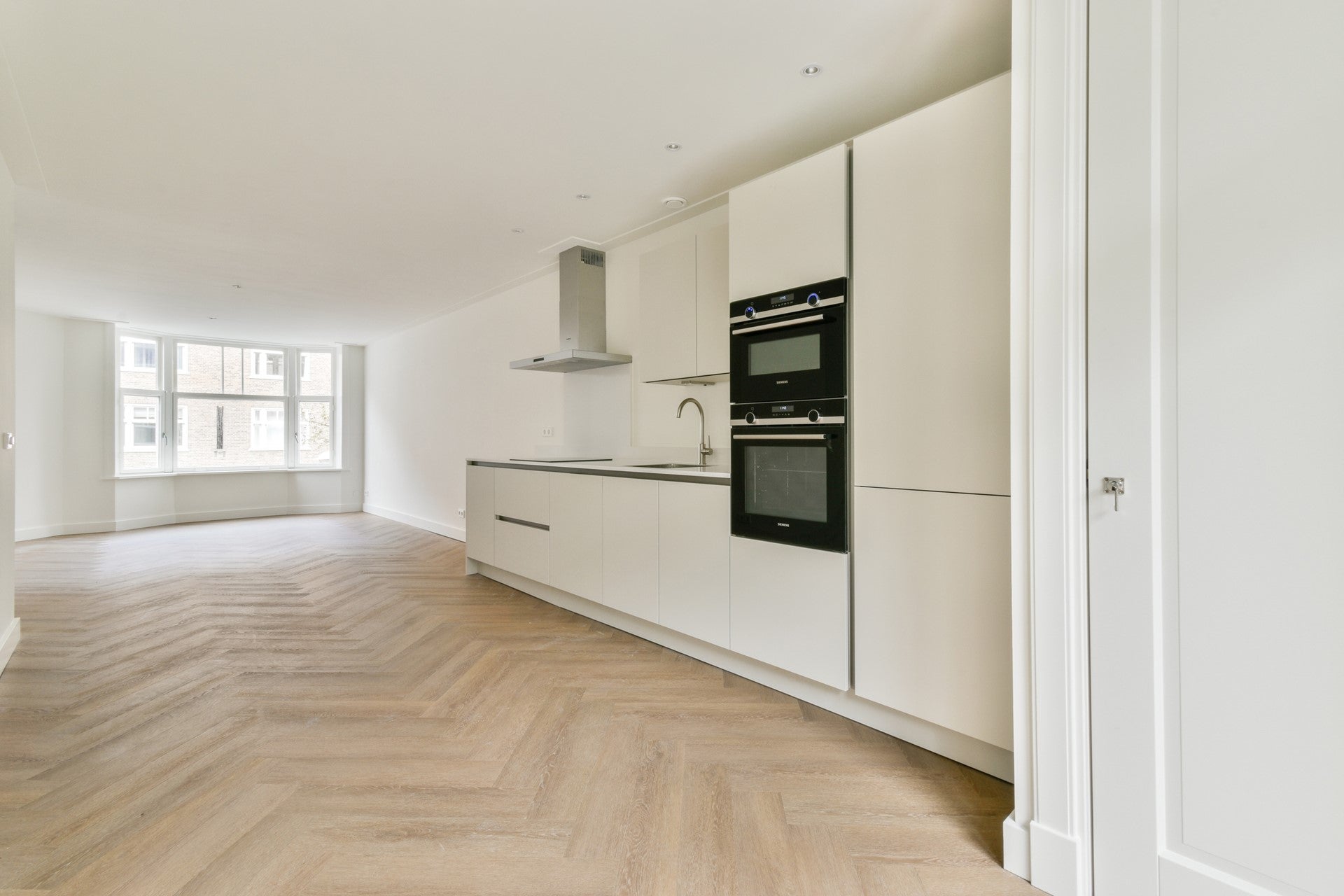 Flat Biesboschstraat in Amsterdam