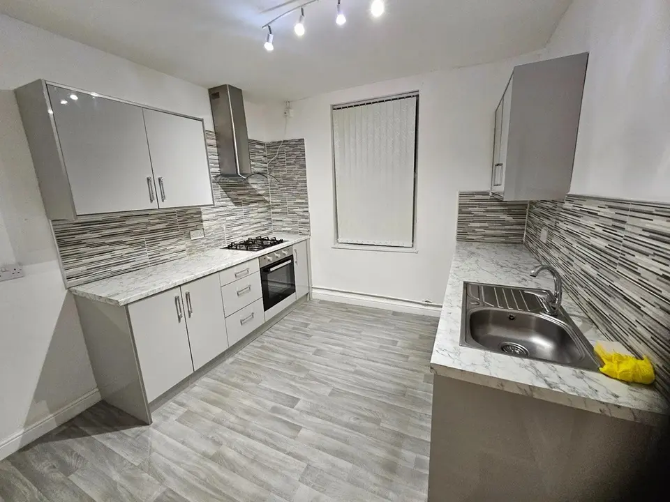 Flat Ivanhoe Street in Dudley