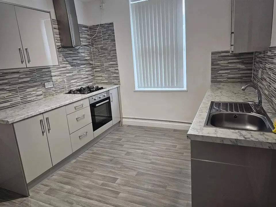 Flat Ivanhoe Street in Dudley