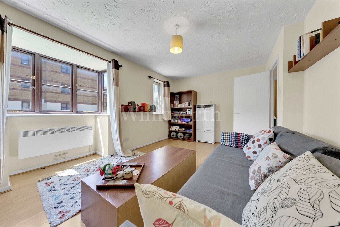 Flat Cricklewood Lane in Greater London