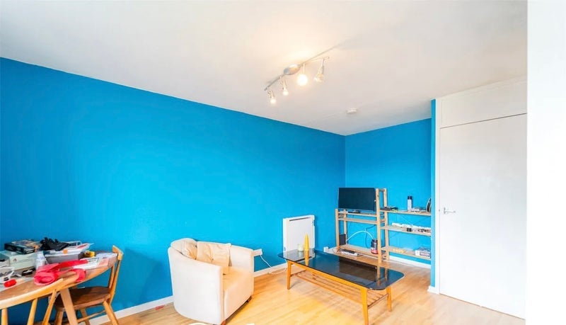 Room Hazelwell Crescent in Birmingham