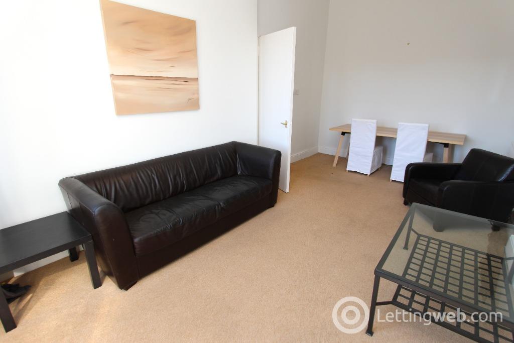 Flat Murieston Place in City of Edinburgh