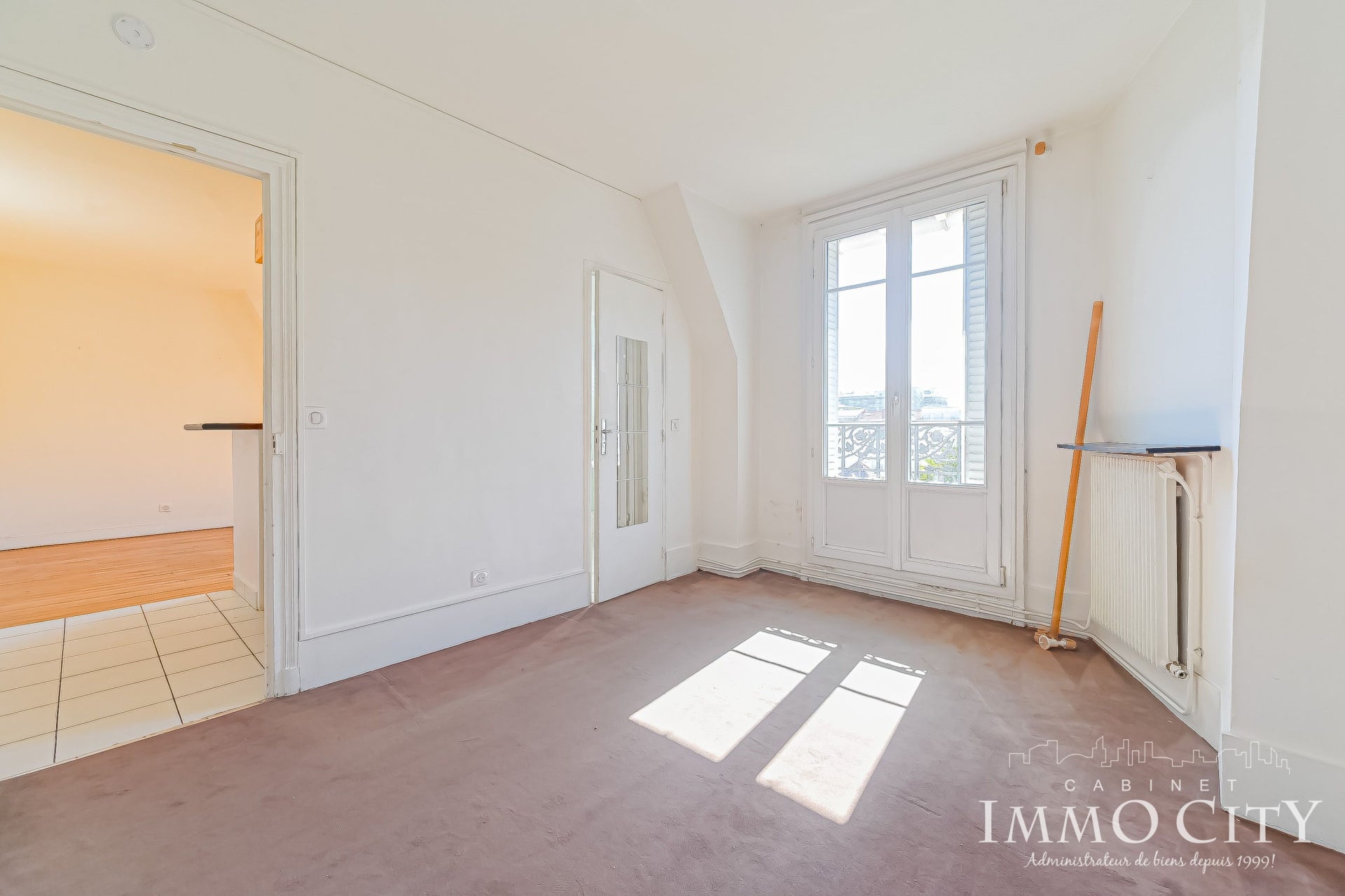 Flat Rue Racine in Montrouge
