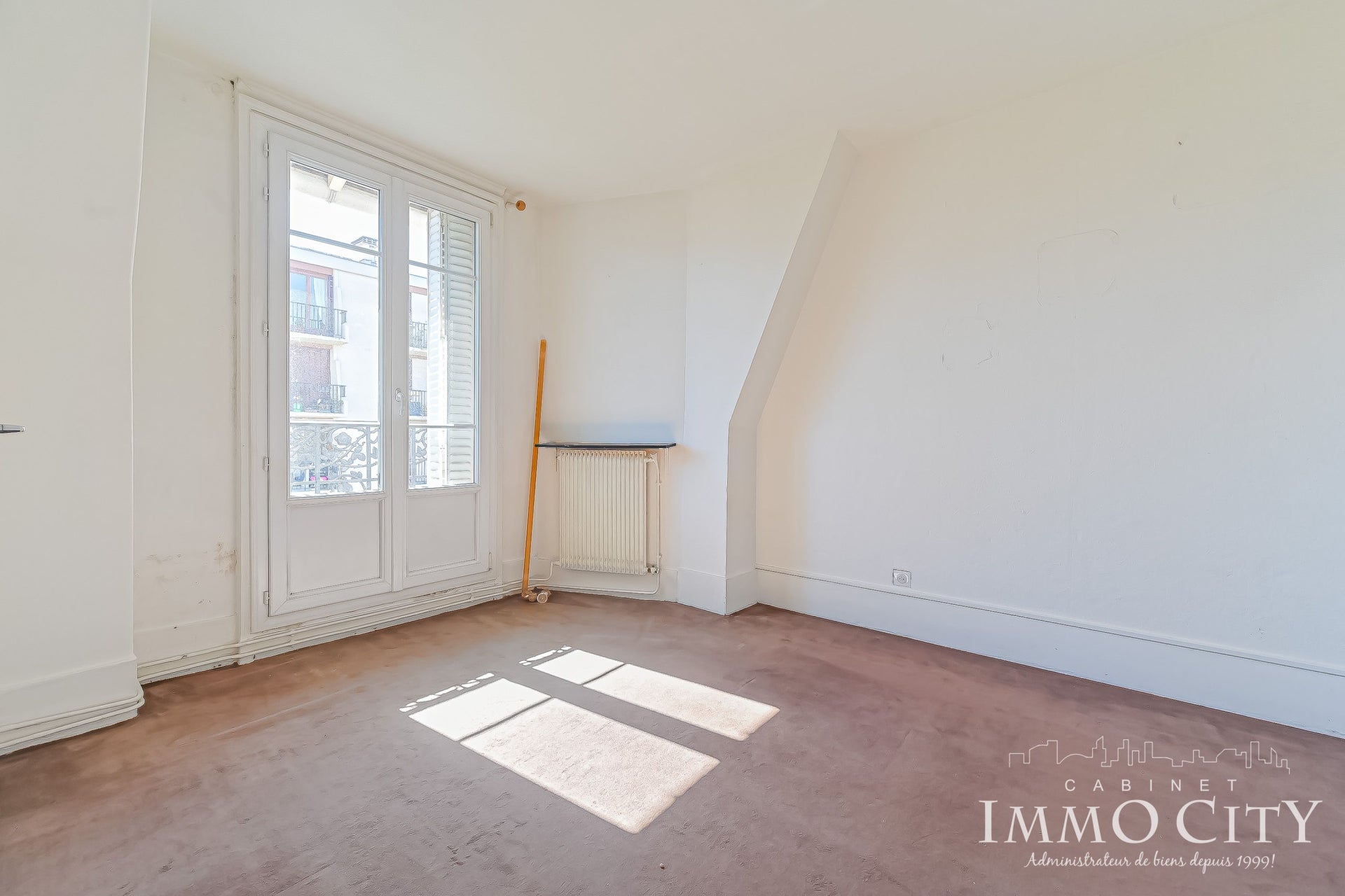 Flat Rue Racine in Montrouge