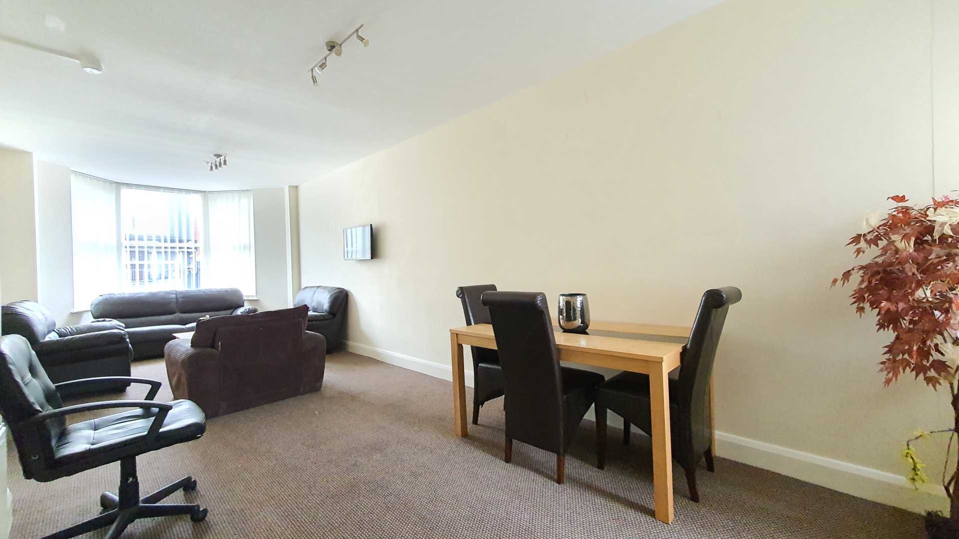Room Palatine Road in Blackpool