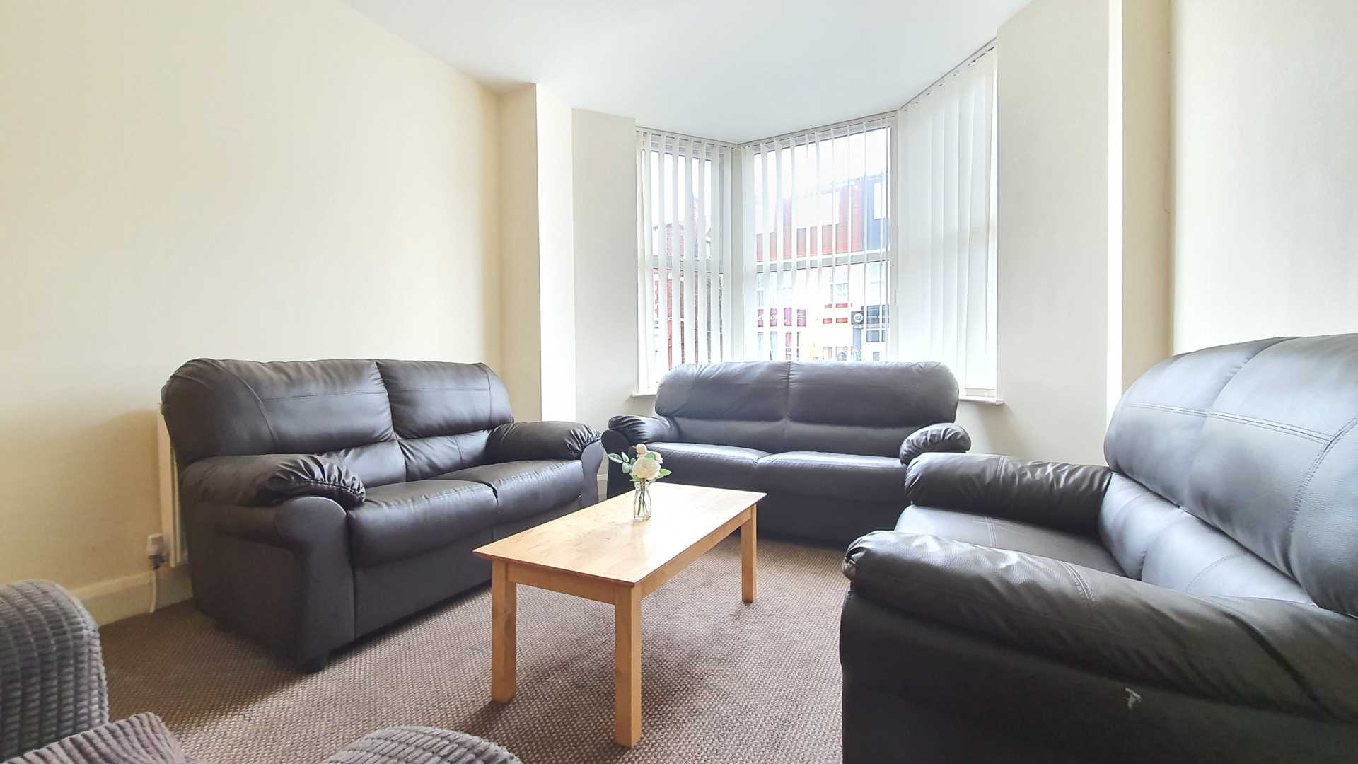 Room Palatine Road in Blackpool