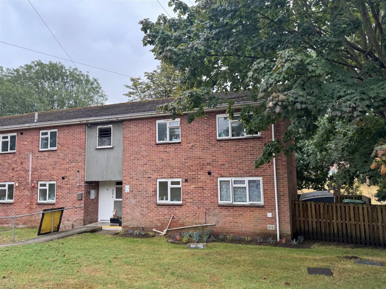 Flat Broadwey Close in Weymouth