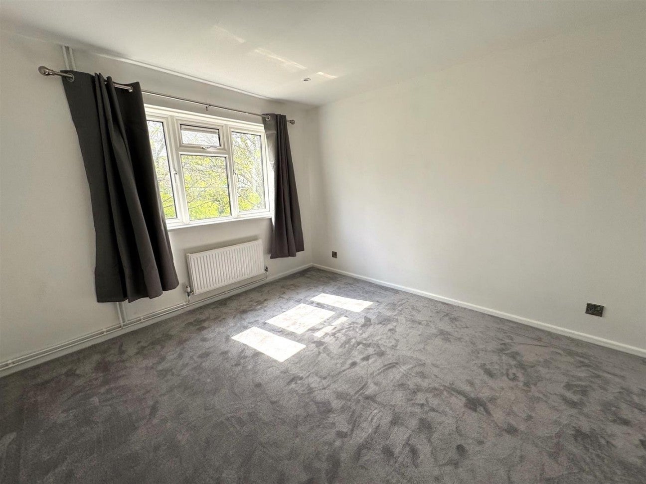 Flat Broadwey Close in Weymouth