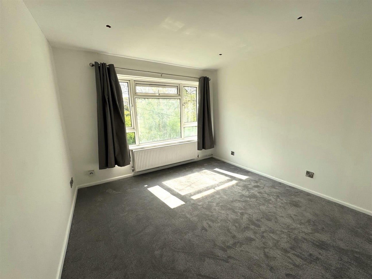 Flat Broadwey Close in Weymouth