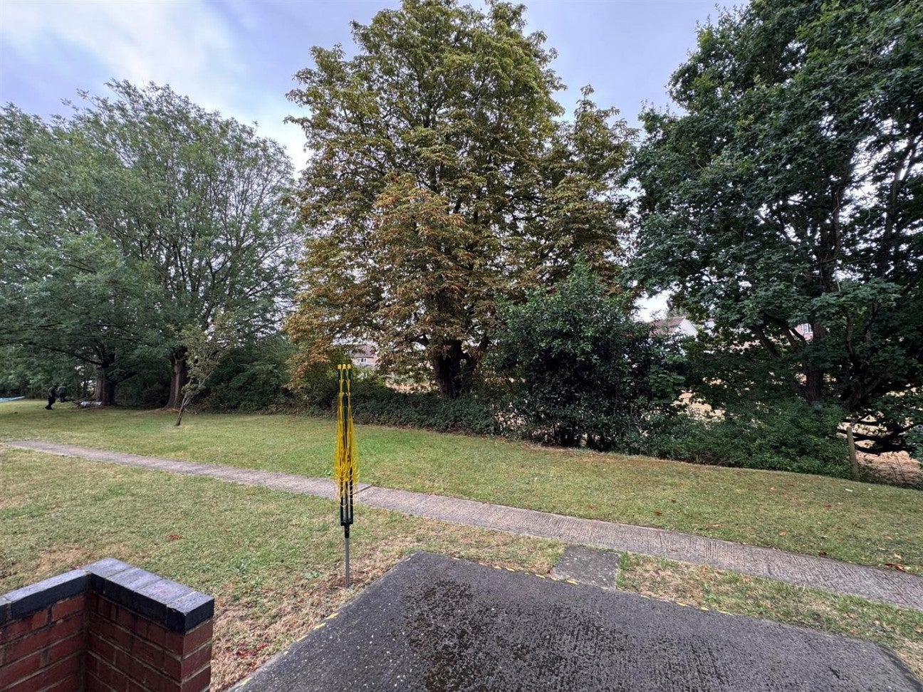 Flat Broadwey Close in Weymouth