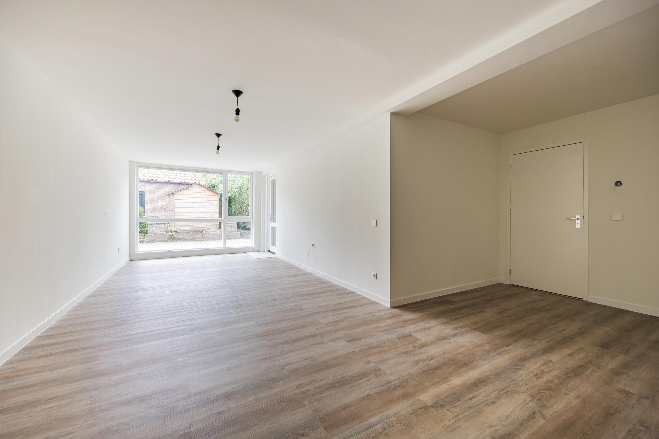 Appartement te koop: Markt 7D, Standdaarbuiten