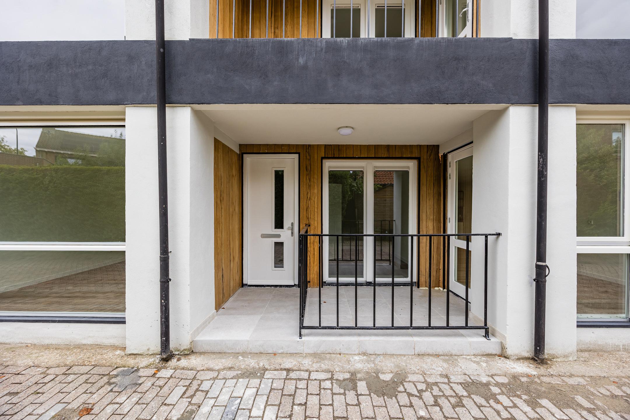 Appartement te koop: Markt 7D, Standdaarbuiten